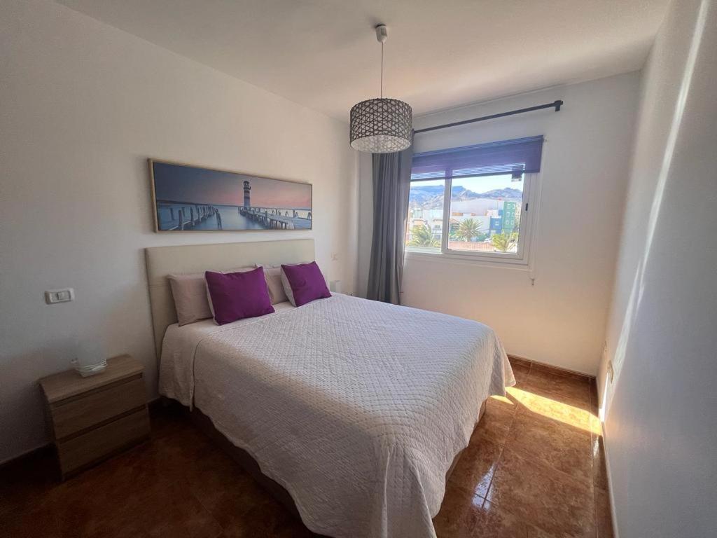 Melo Home Vecindario-Near Airport-Elevator-Garage Sardina エクステリア 写真